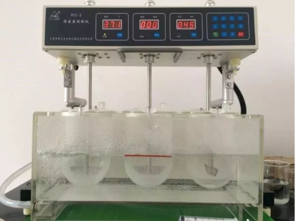 ����ģ����θ�����еİ�������п��